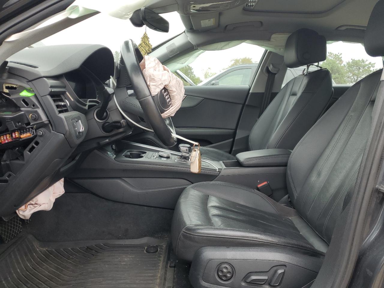 AUDI A4 PREMIUM PLUS