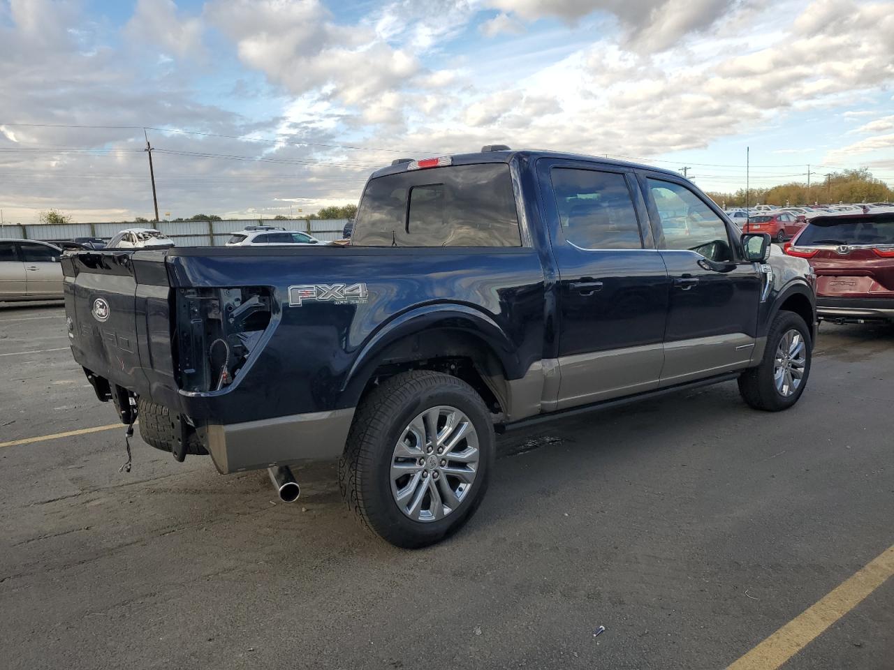 FORD F-150 KING RANCH