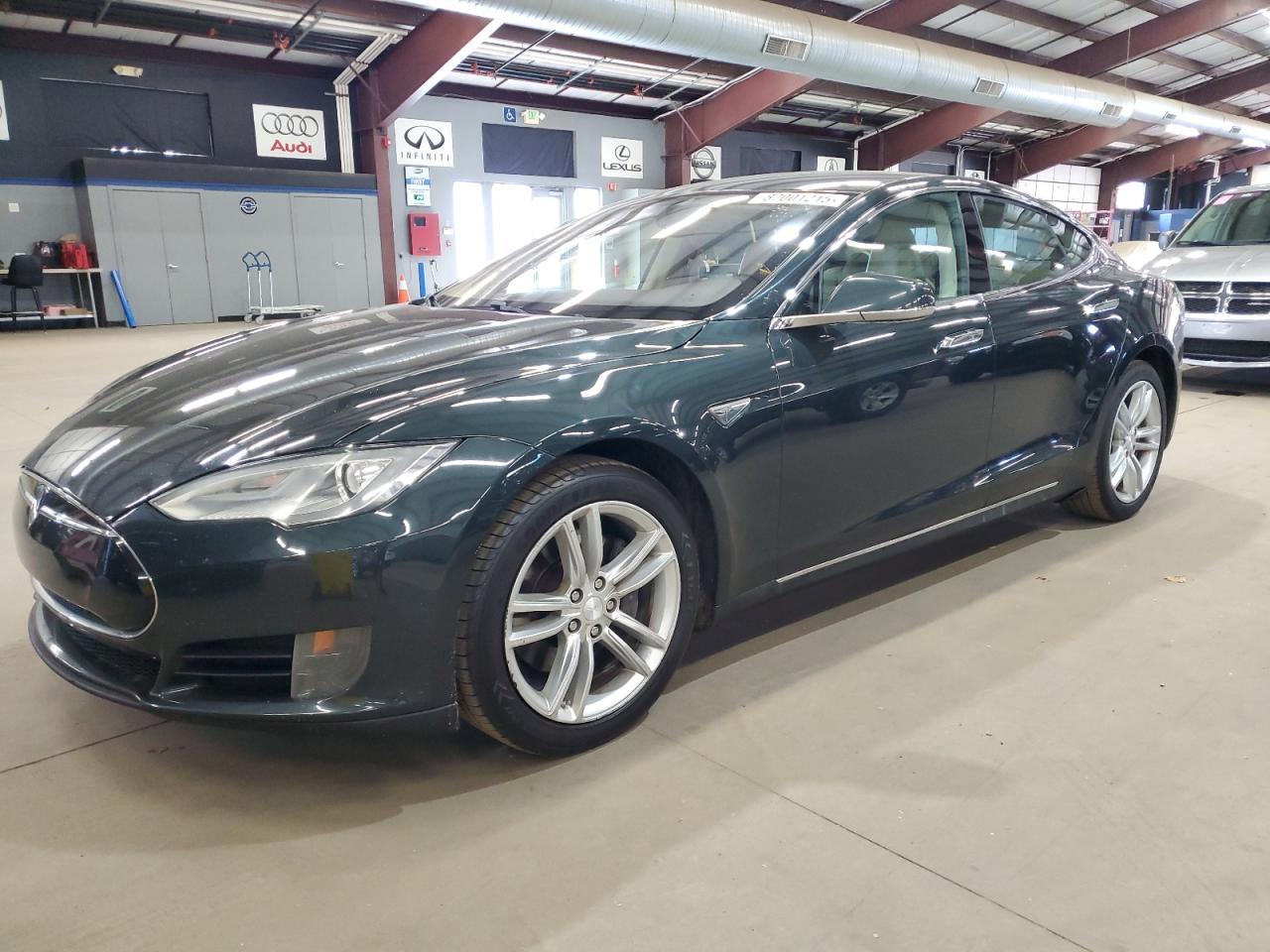 TESLA MODEL S
