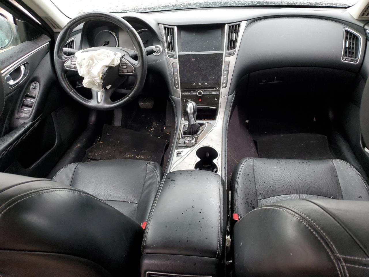 INFINITI Q50 HYBRID PREMIUM