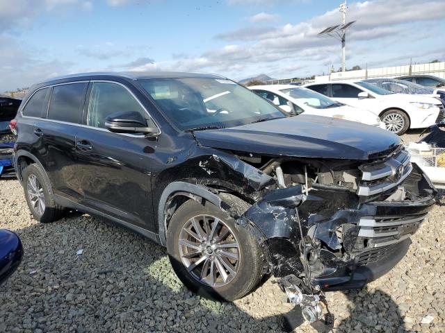 2019 TOYOTA HIGHLANDER SE #3309332087