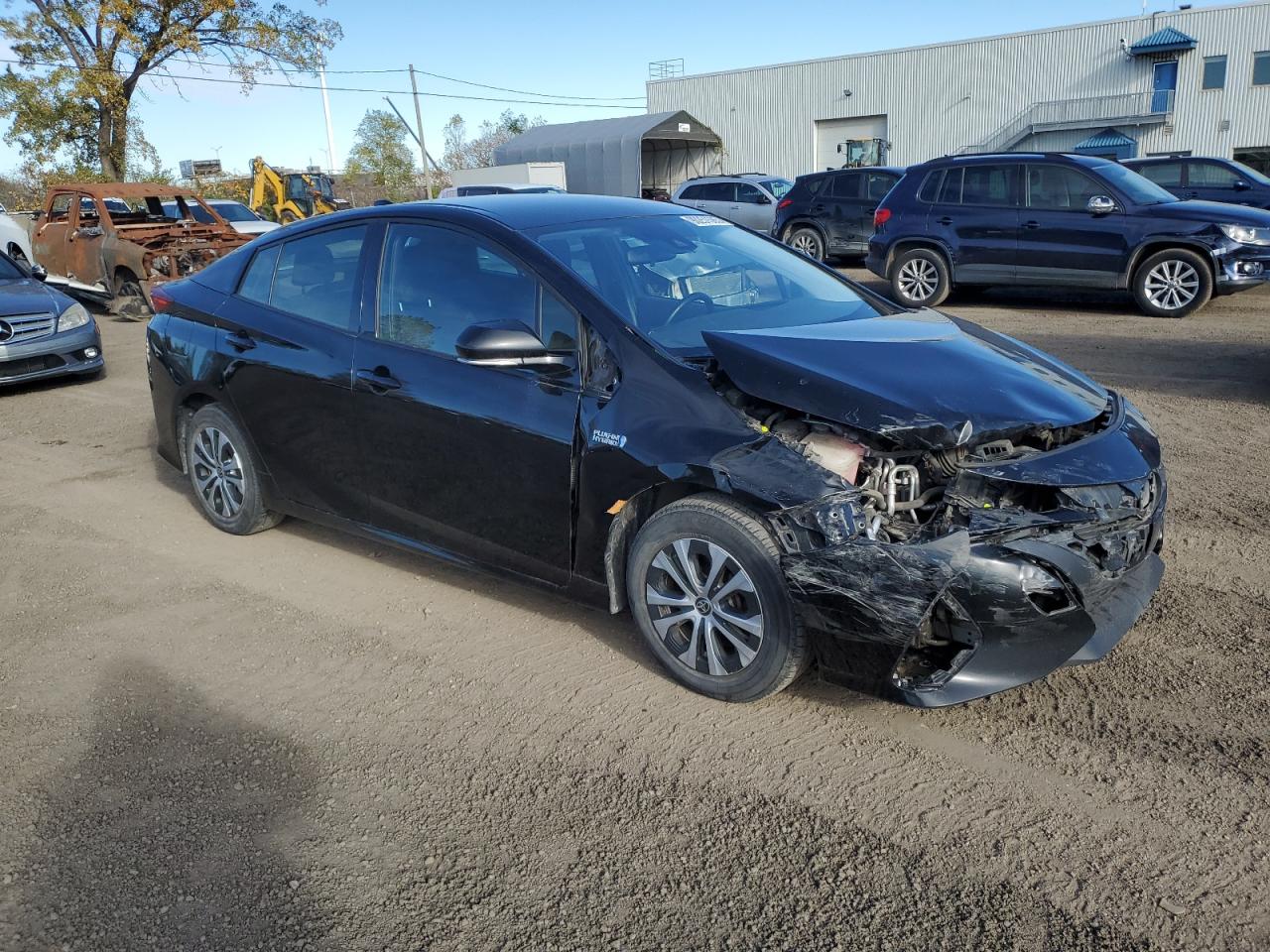 TOYOTA PRIUS PRIME LE