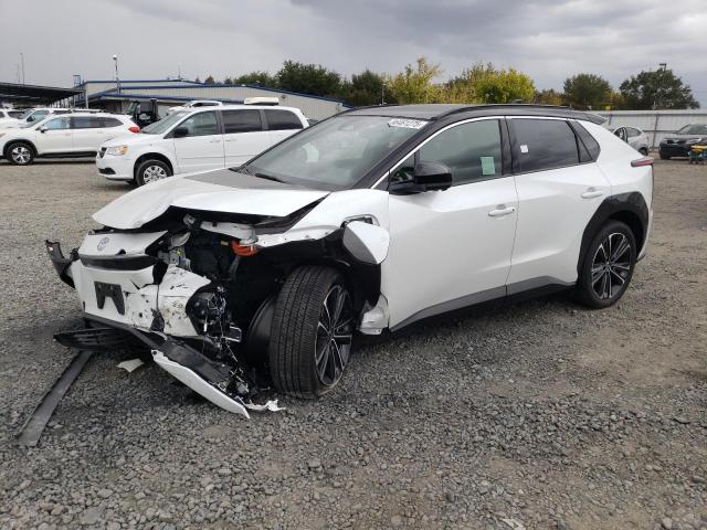 2023 TOYOTA BZ4X XLE JTMABACA8PA030764