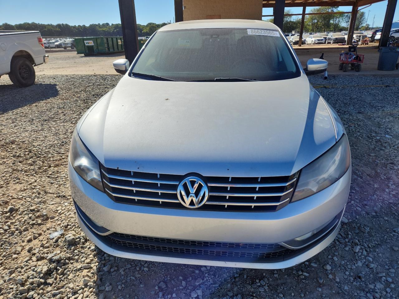 VOLKSWAGEN PASSAT SE