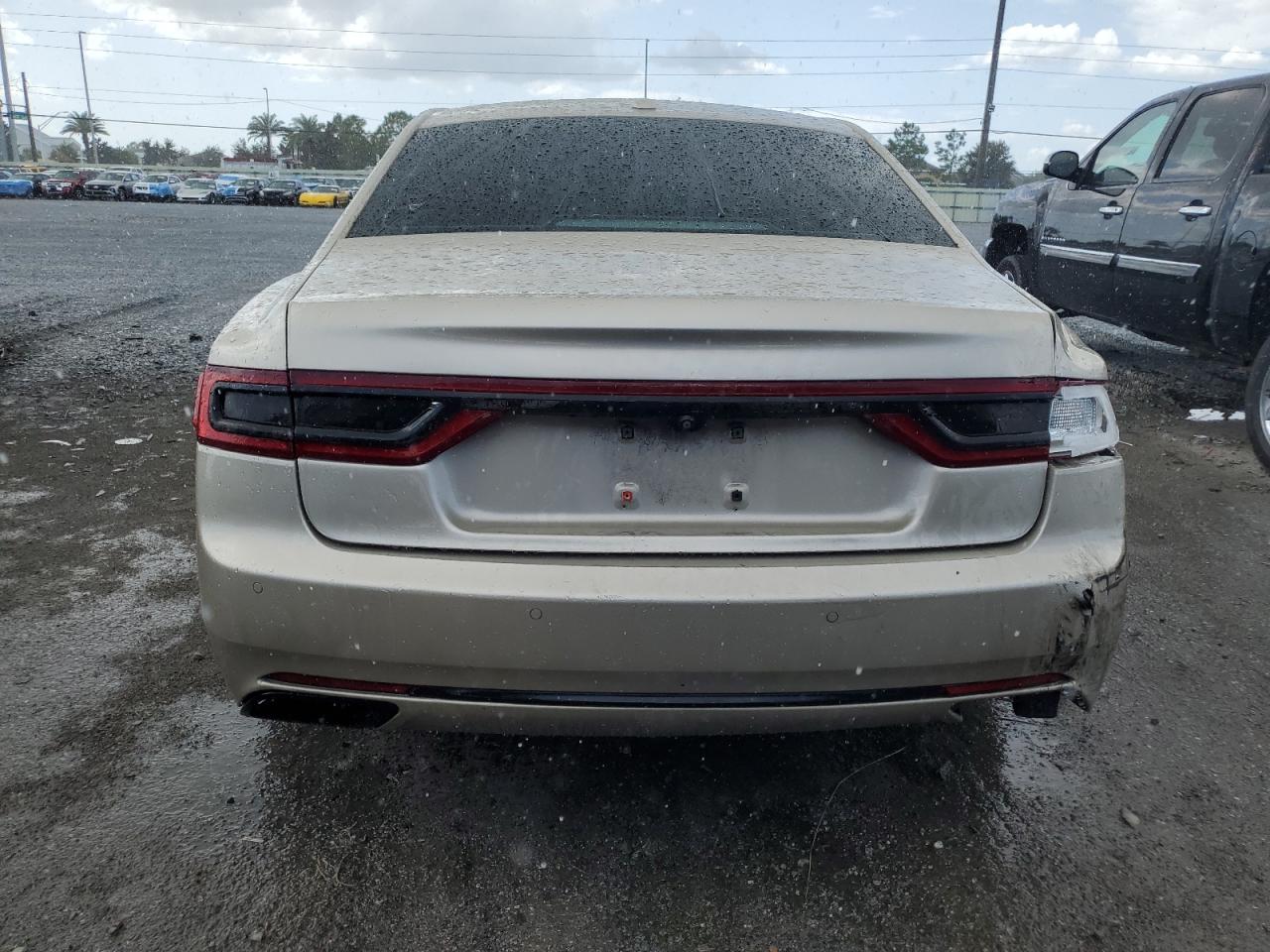 LINCOLN CONTINENTAL RESERVE