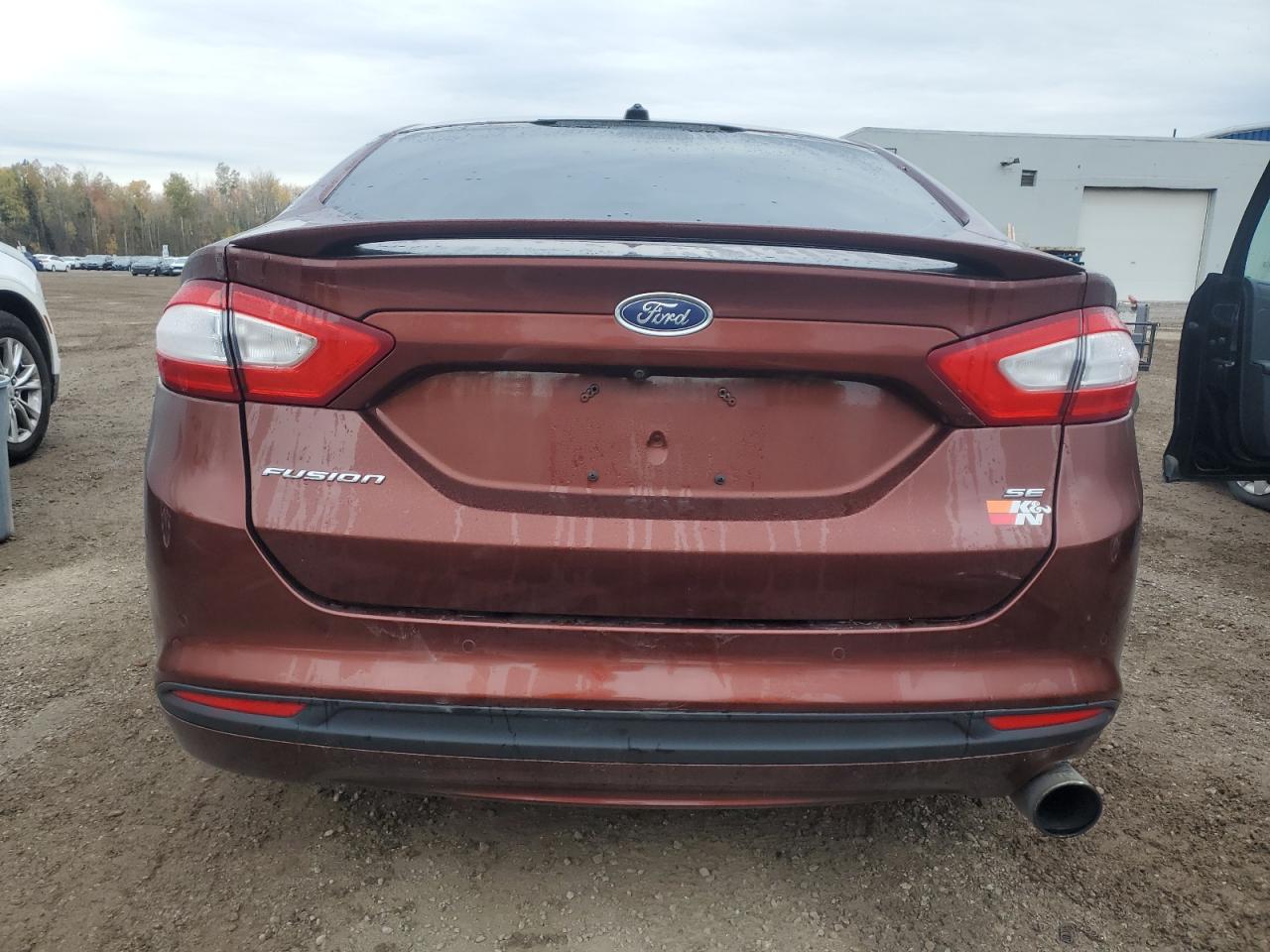FORD FUSION SE