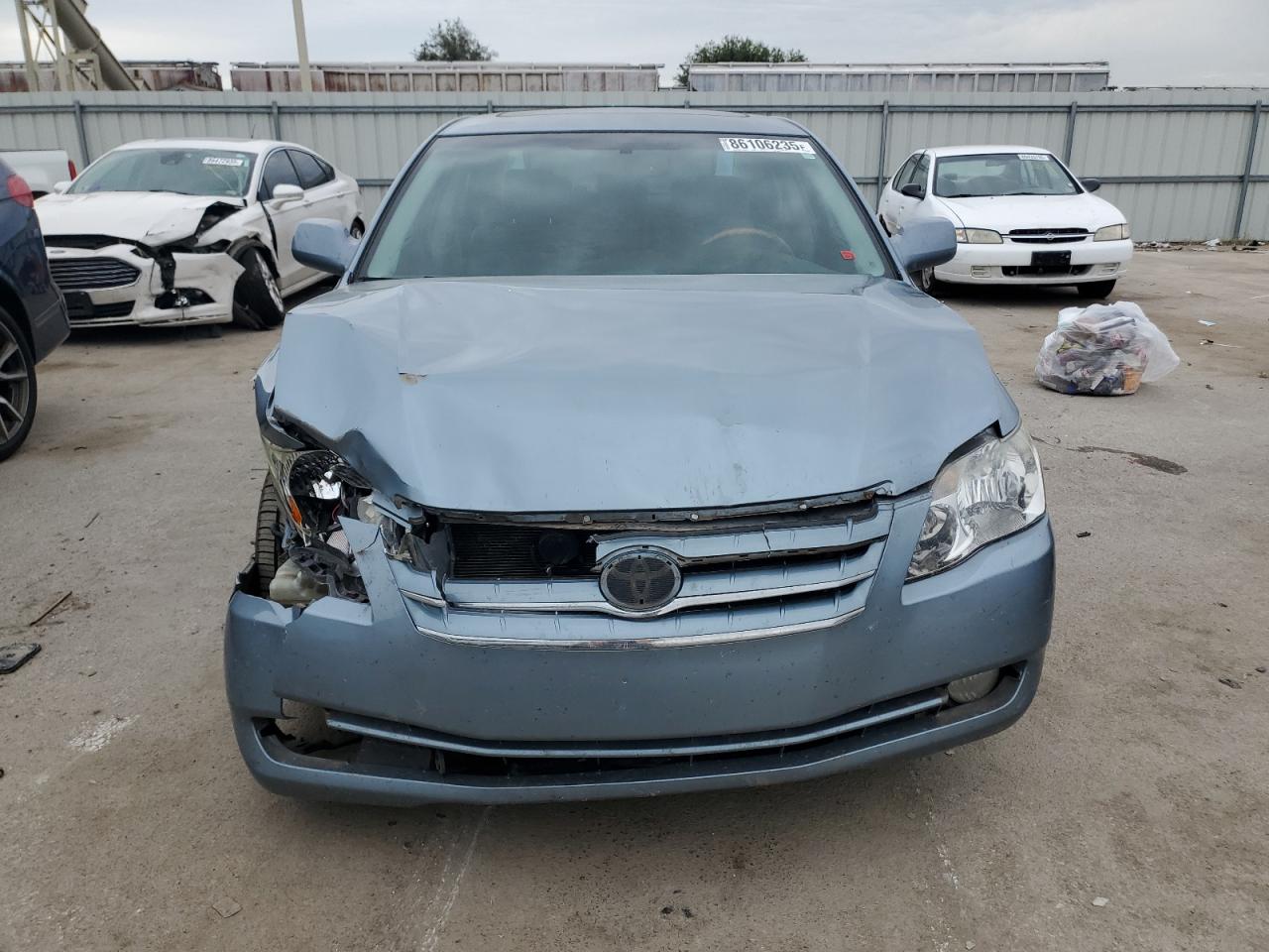 Lot #3290327947 2006 TOYOTA AVALON XL