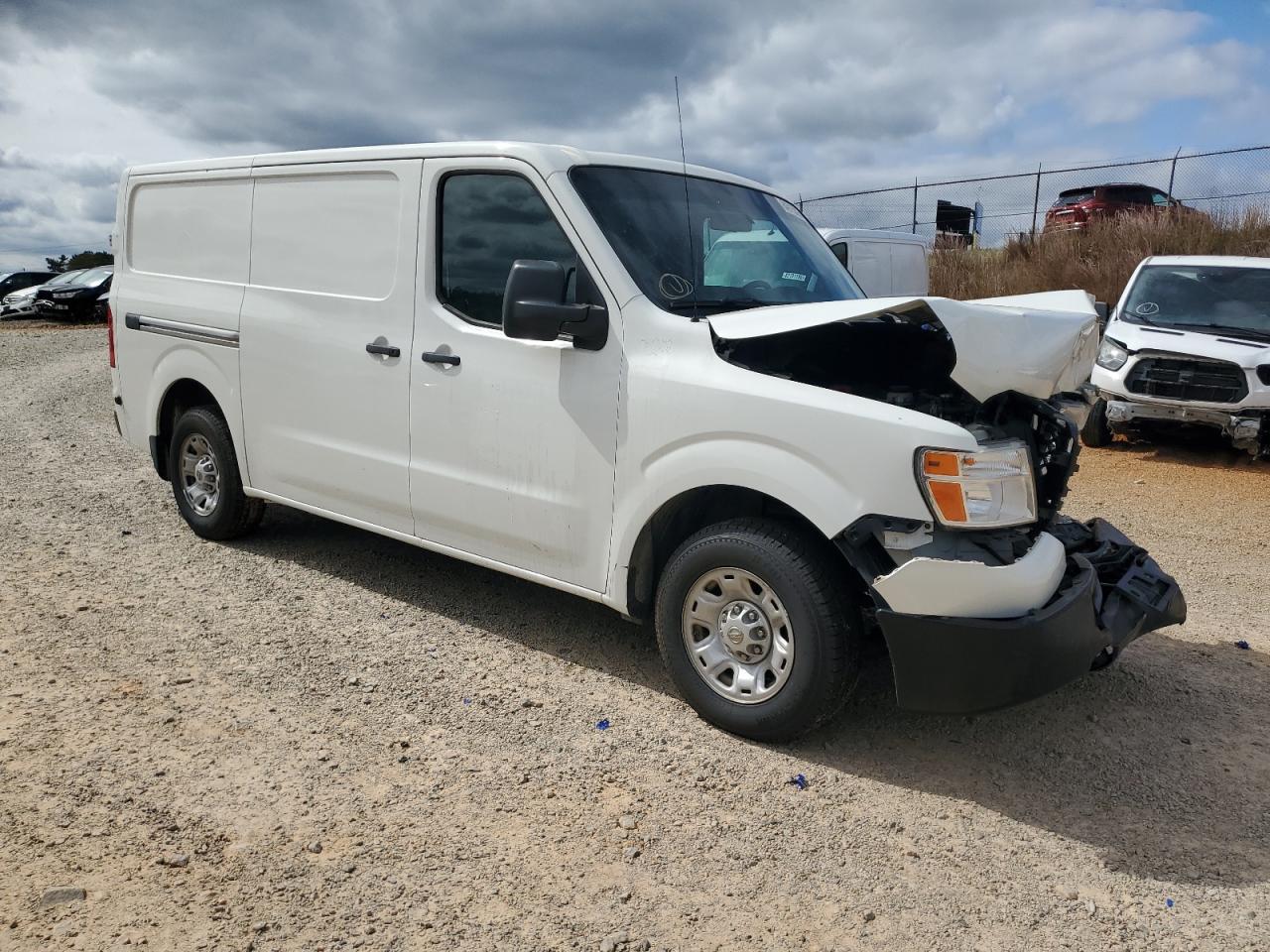 NISSAN NV1500 1500 S