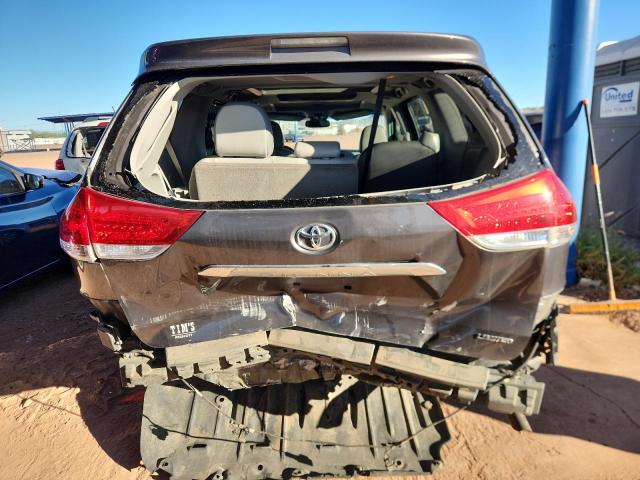 2013 TOYOTA SIENNA XLE - 5TDYK3DC5DS366283