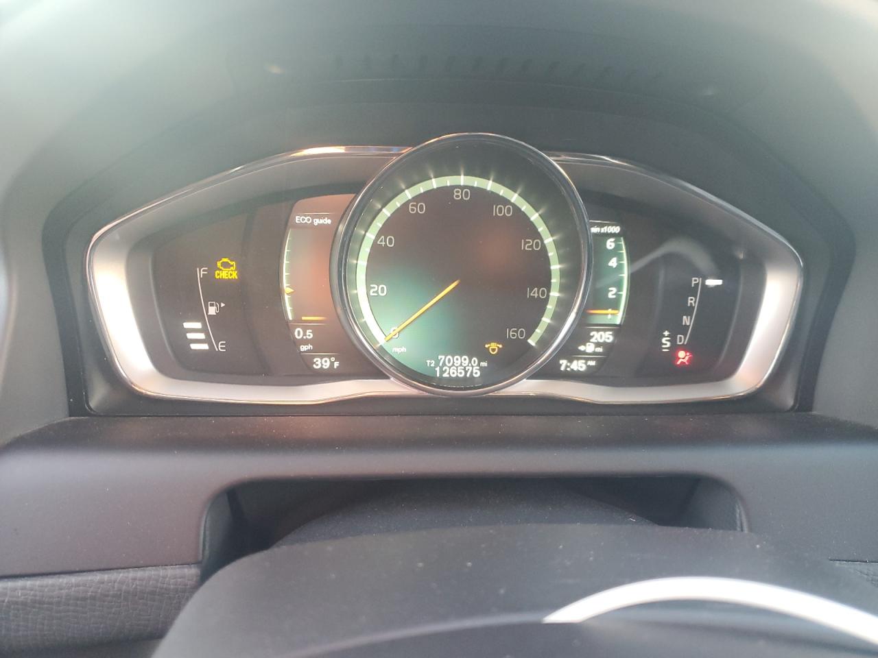 VOLVO XC60 T6 DYNAMIC