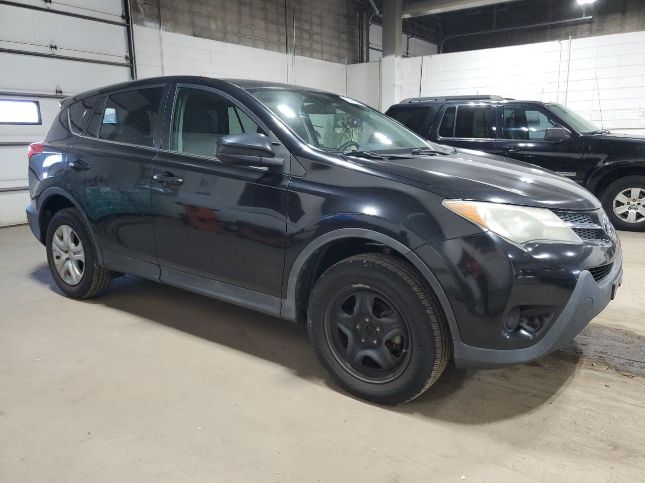 TOYOTA RAV4 LE