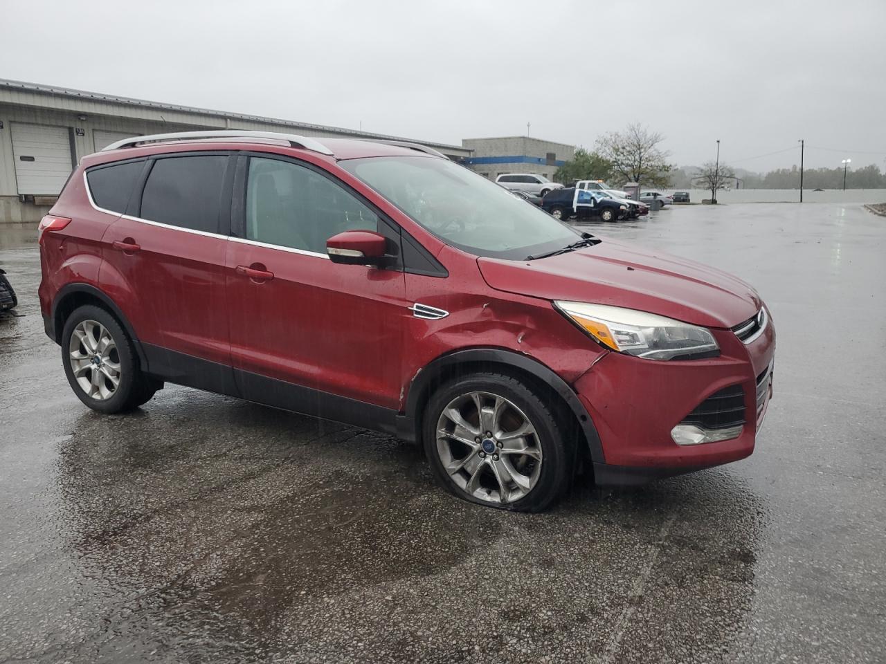 FORD ESCAPE TITANIUM