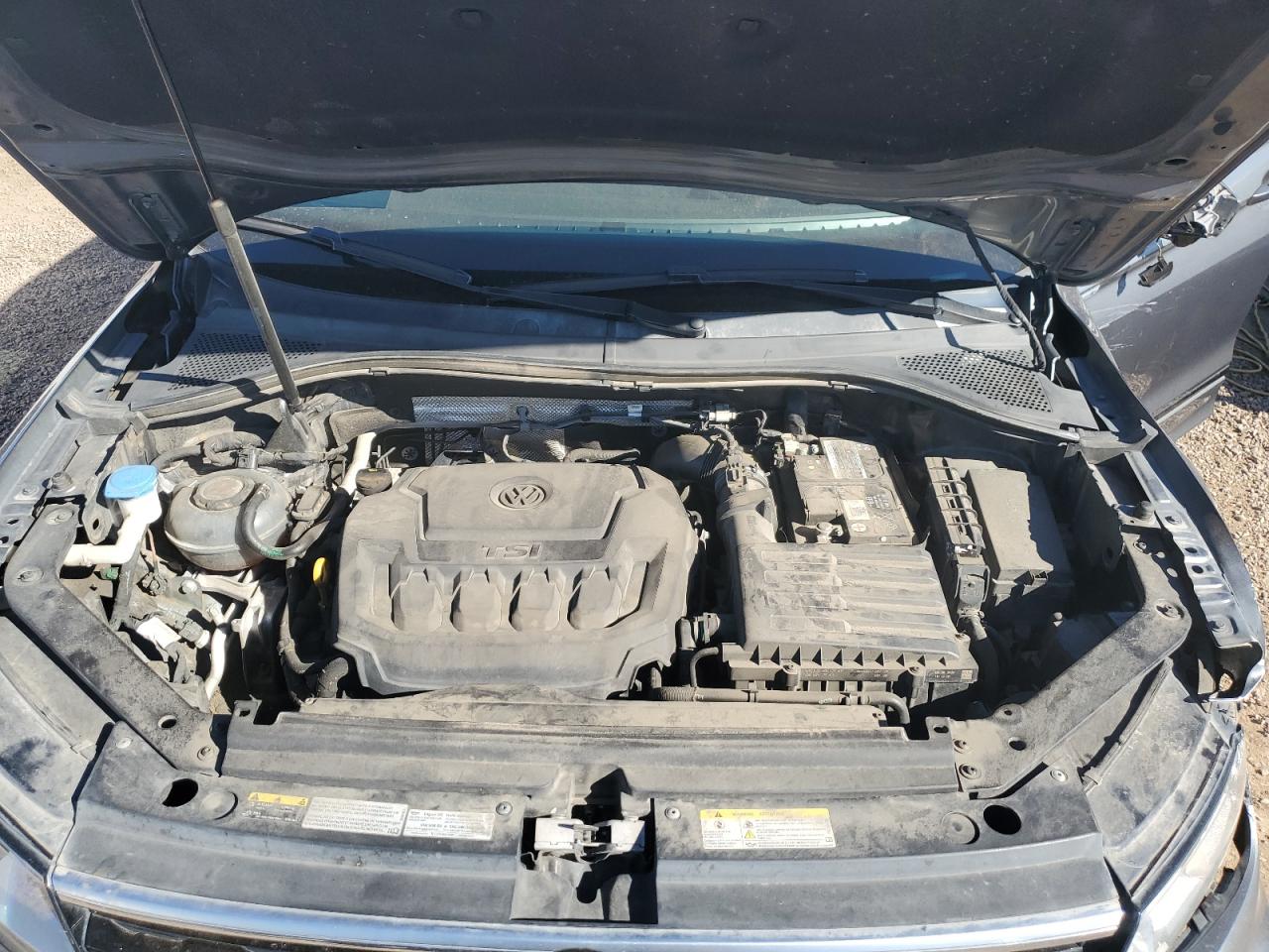 VOLKSWAGEN TIGUAN SE