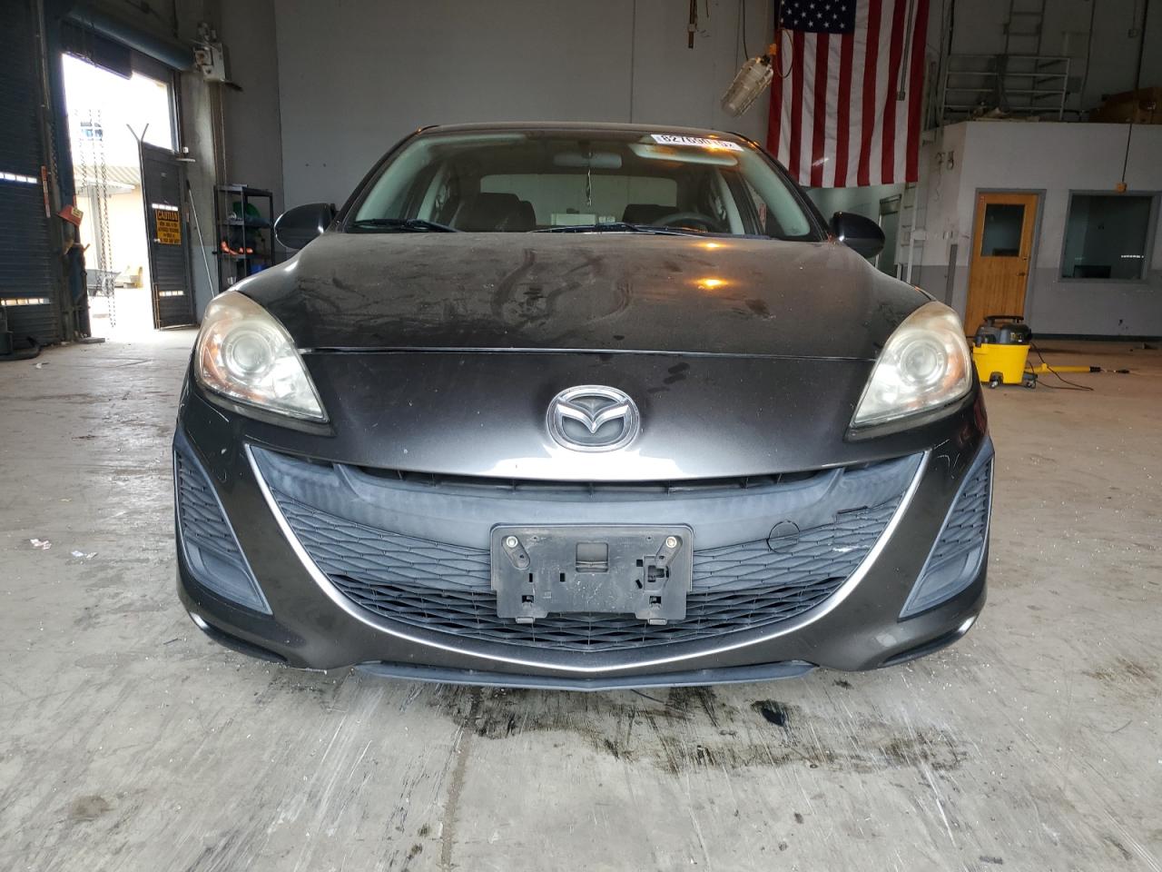 MAZDA 3 I