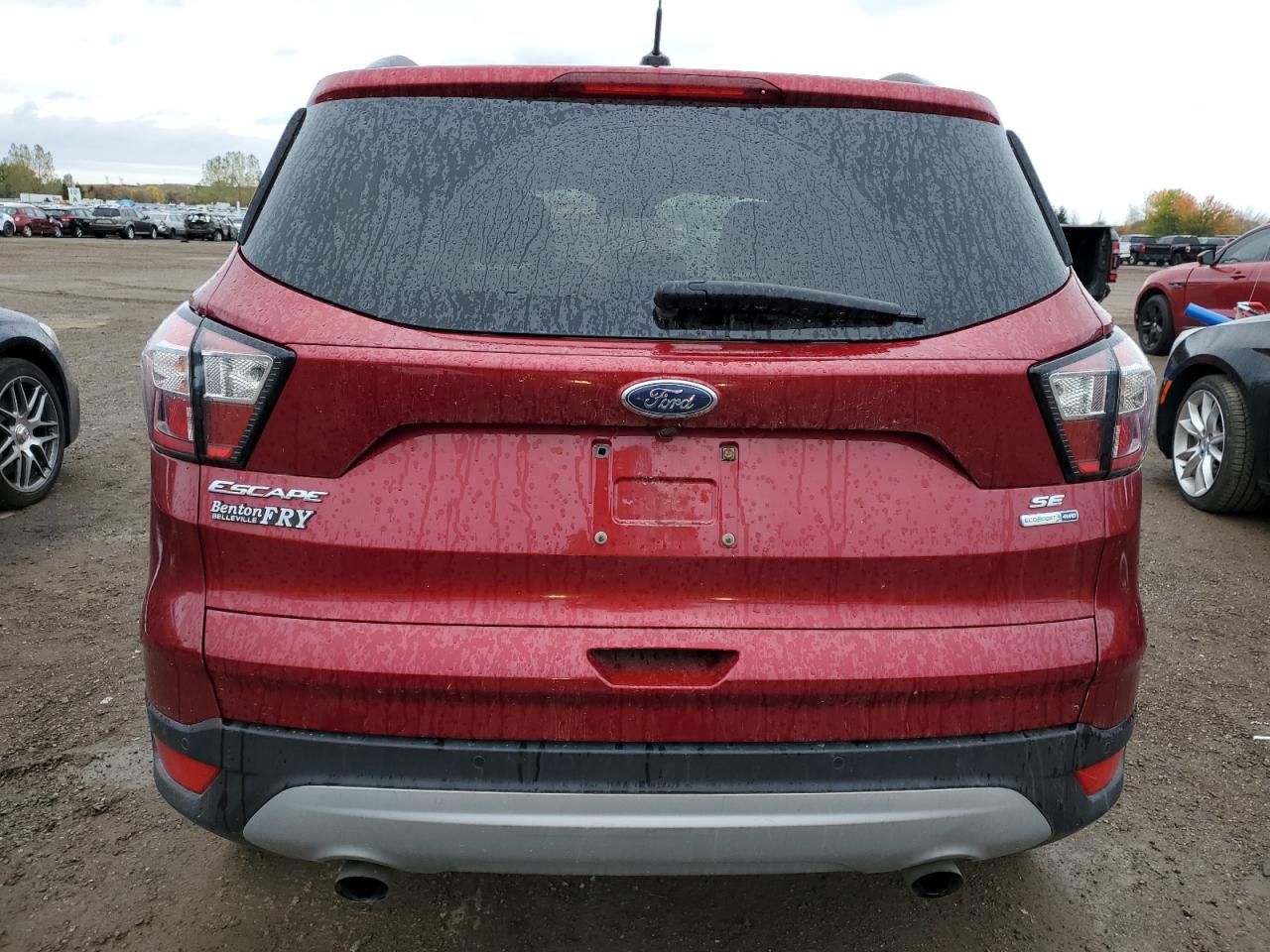 FORD ESCAPE SE