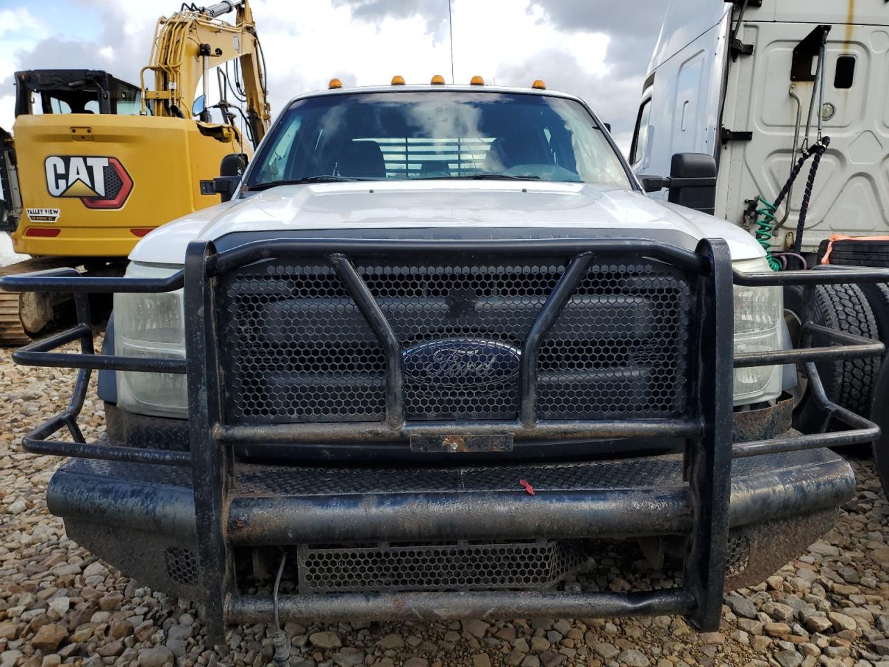 FORD F-550 SUPER DUTY