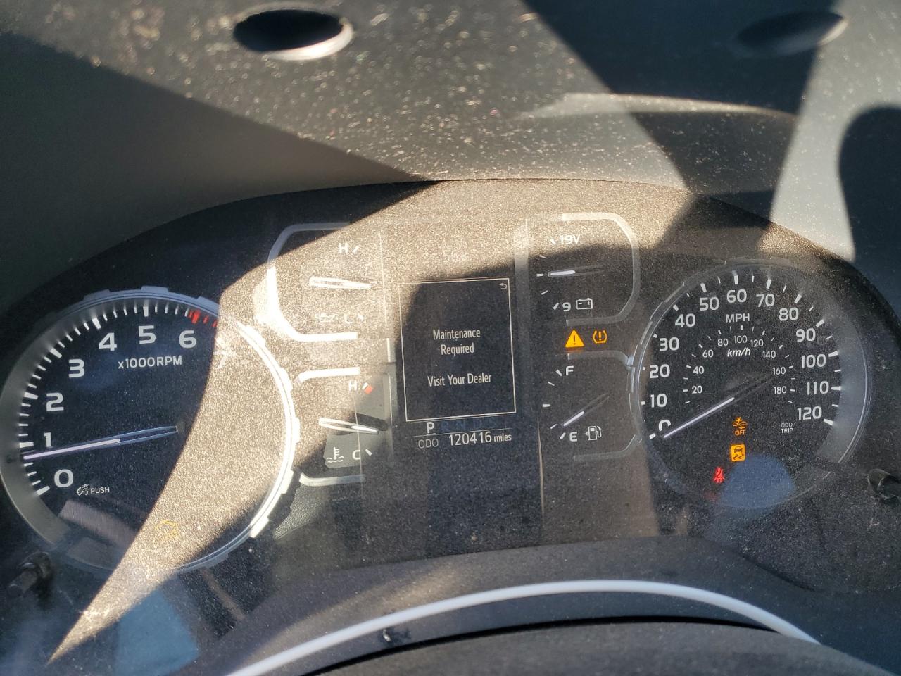 TOYOTA TUNDRA CREWMAX SR5