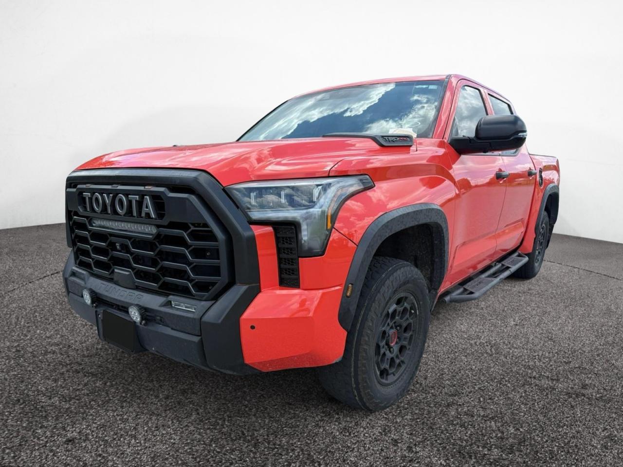 TOYOTA TUNDRA CREWMAX LIMITED