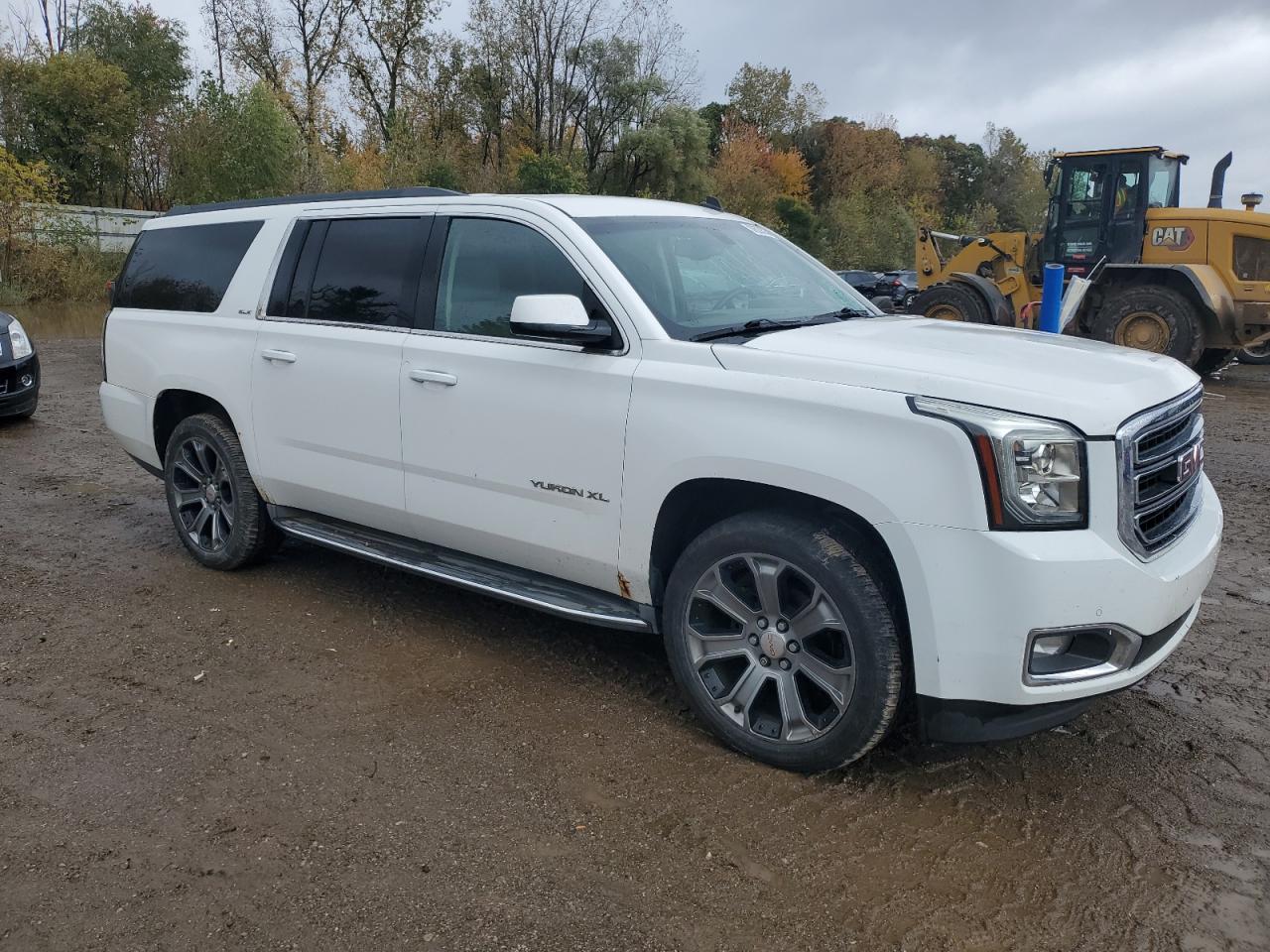 GMC YUKON K1500 SLE