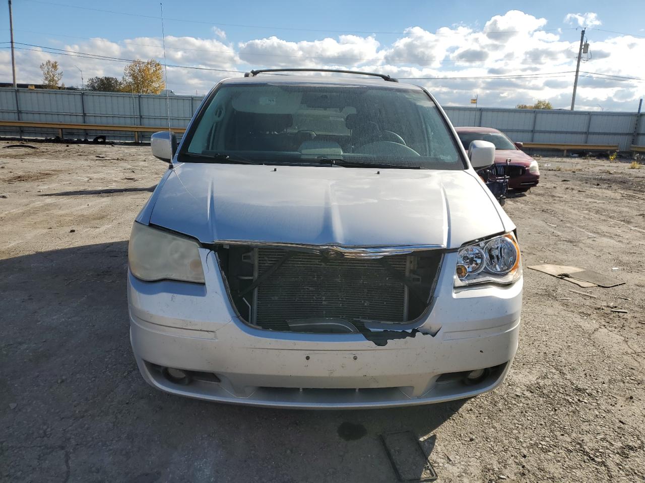 CHRYSLER TOWN & COUNTRY TOURING