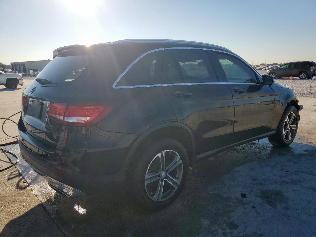 MERCEDES-BENZ GLC-CLASS 300