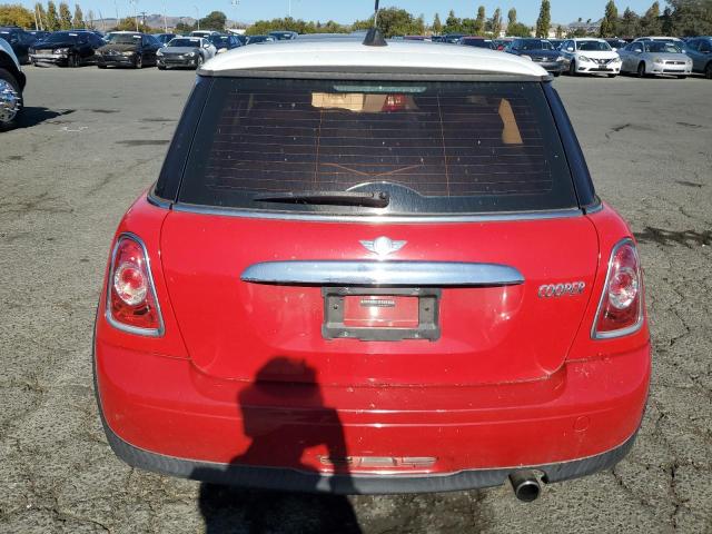 2011 MINI COOPER - WMWSU3C50BT095082