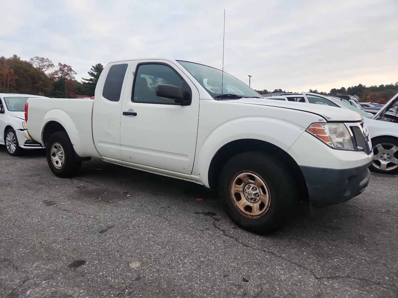 NISSAN FRONTIER S