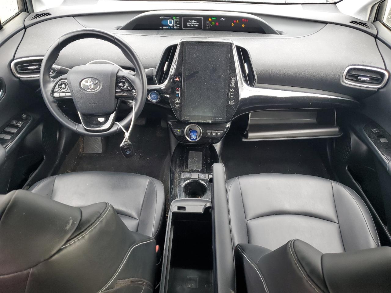 TOYOTA PRIUS PRIME LE