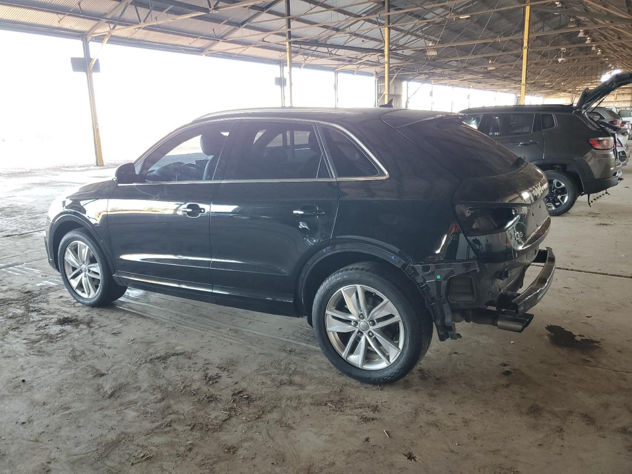 AUDI Q3 PREMIUM PLUS