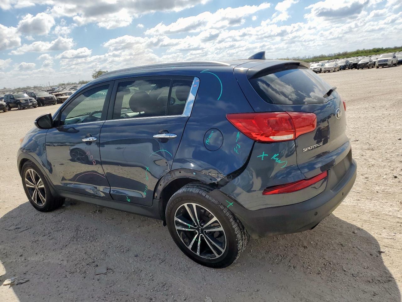 KIA SPORTAGE EX