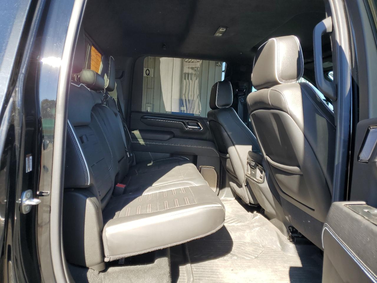 GMC SIERRA K2500 AT4X