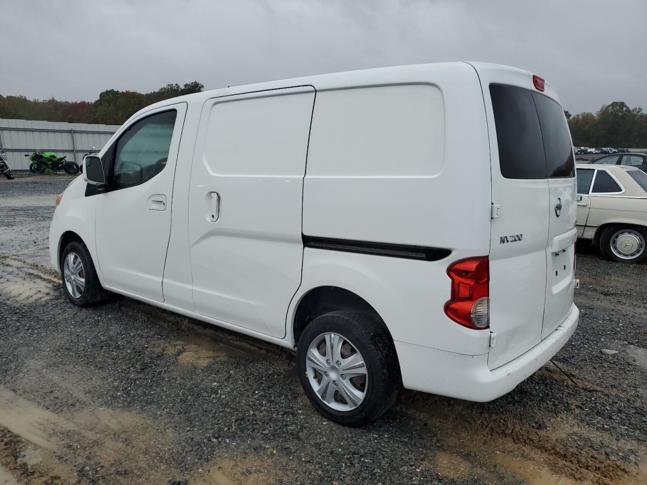 NISSAN NV200 2.5S