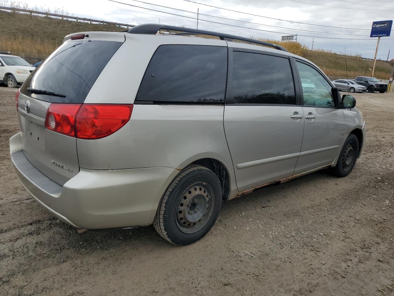 Lot #3279561248 2009 TOYOTA SIENNA CE
