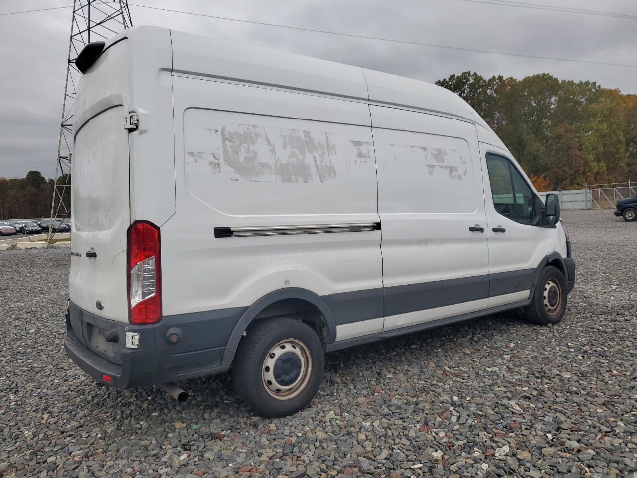 FORD TRANSIT T-250