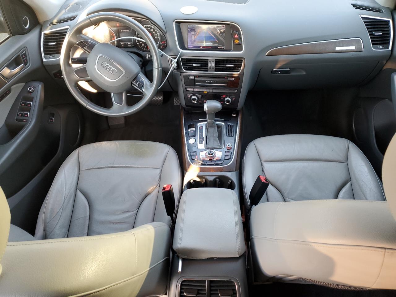 AUDI Q5 PREMIUM PLUS