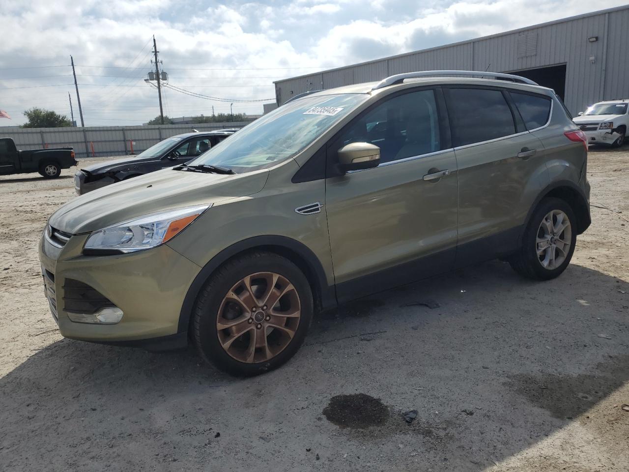 FORD ESCAPE TITANIUM