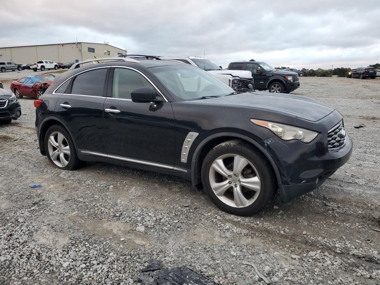 INFINITI FX35