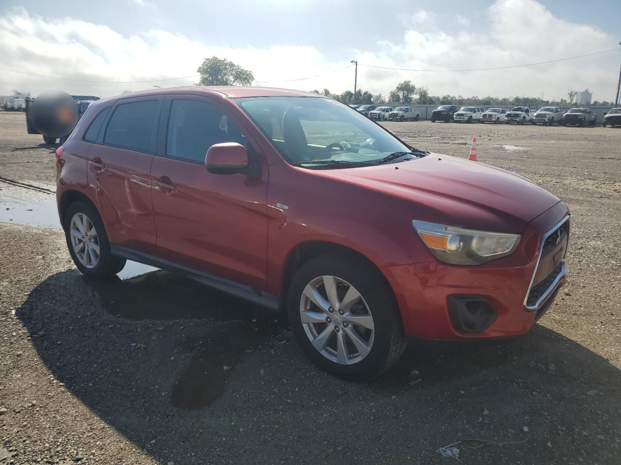 MITSUBISHI OUTLANDER ES