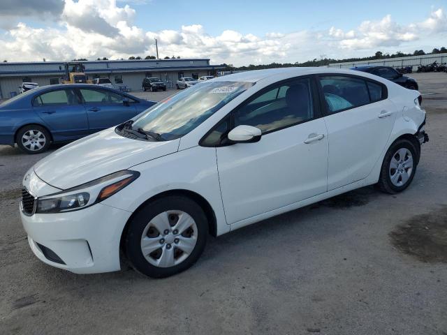2017 KIA FORTE LX - 3KPFK4A73HE101382