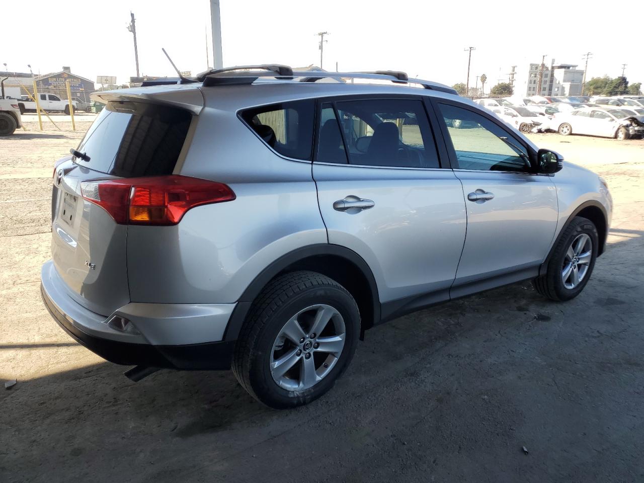 TOYOTA RAV4 XLE