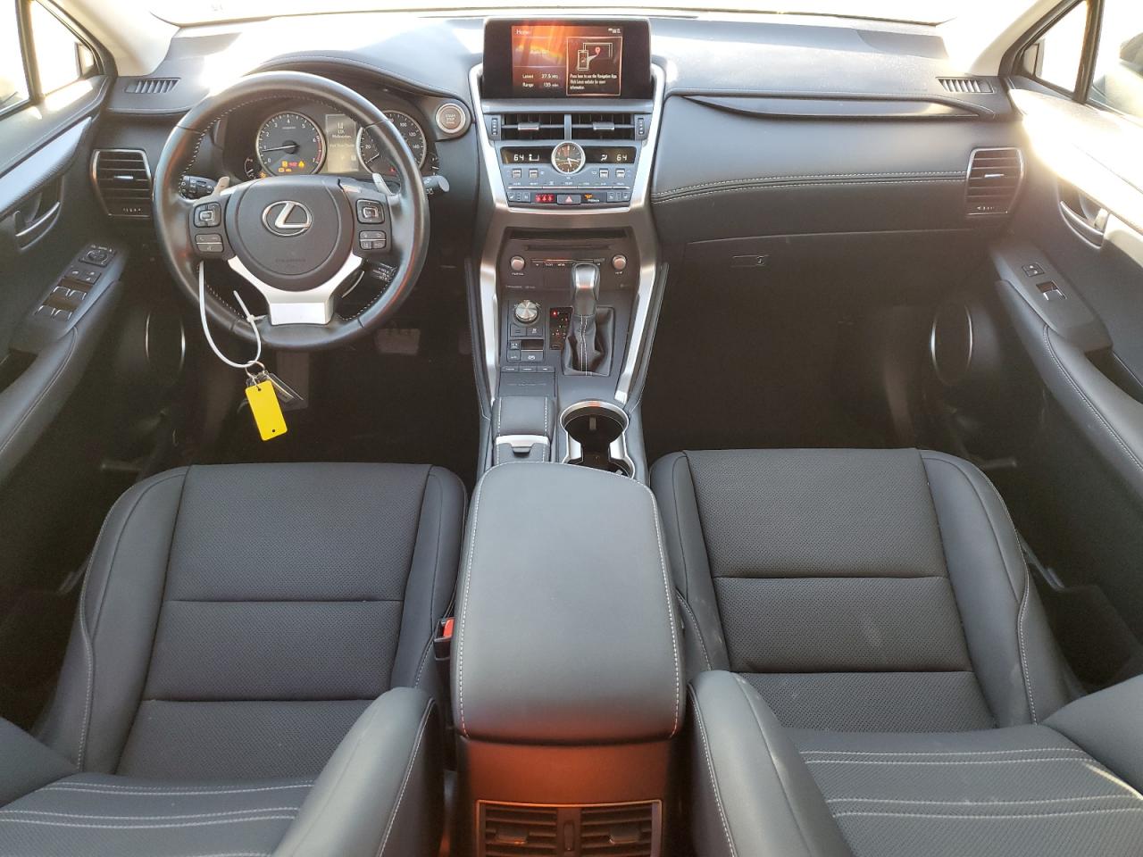 LEXUS NX 300 BASE