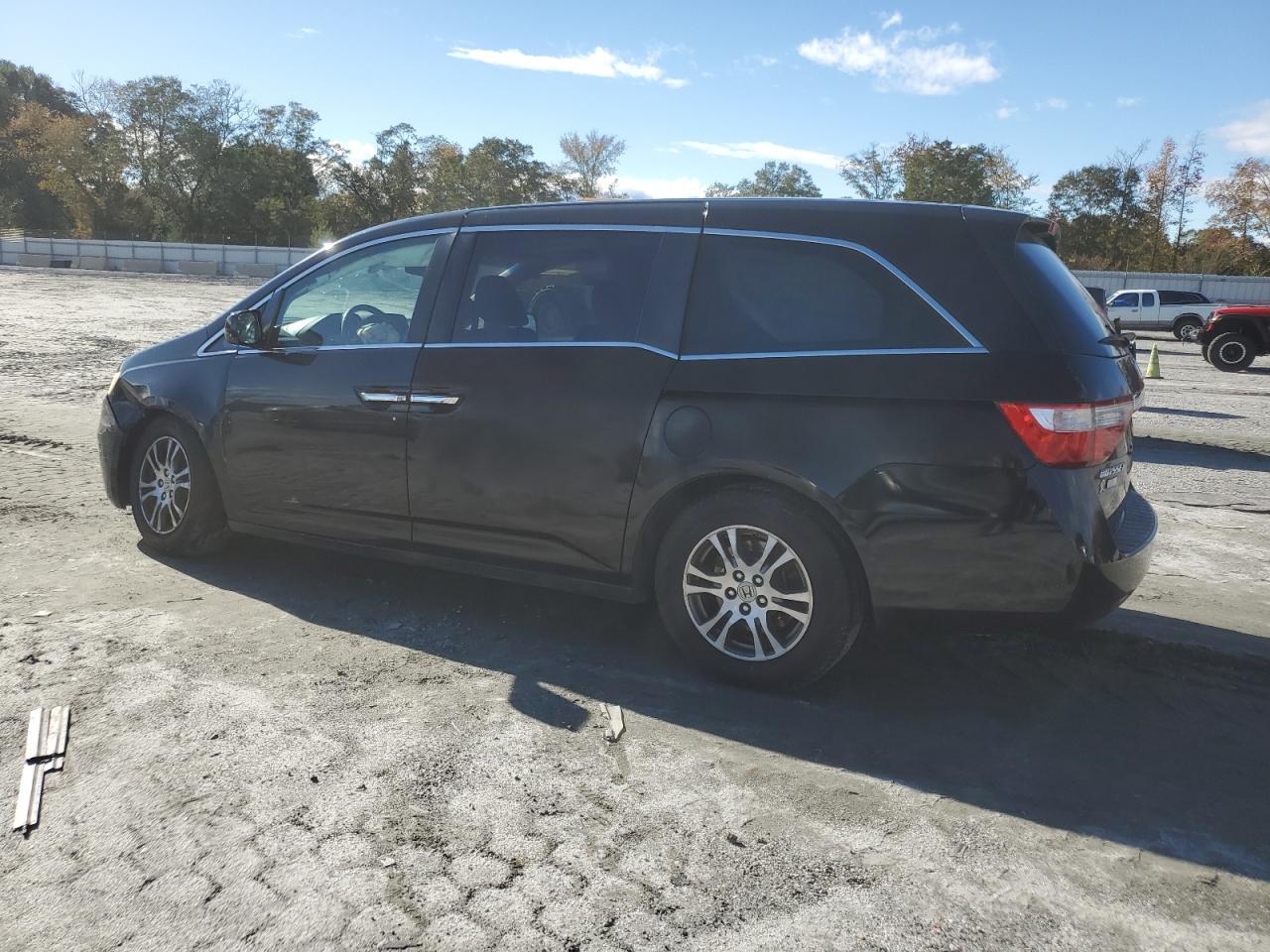 Lot #3292386283 2011 HONDA ODYSSEY EX