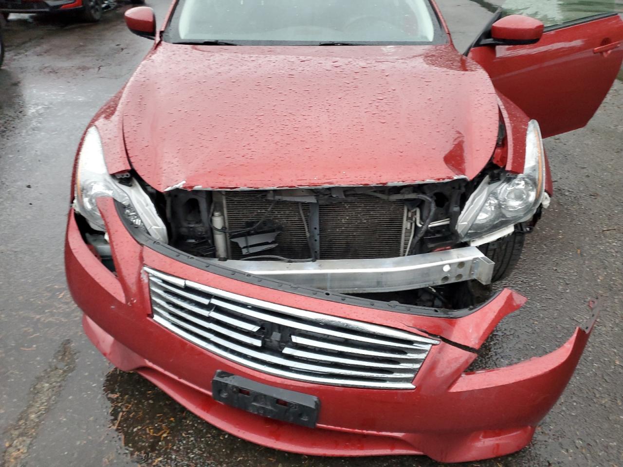 INFINITI Q60 JOURNEY