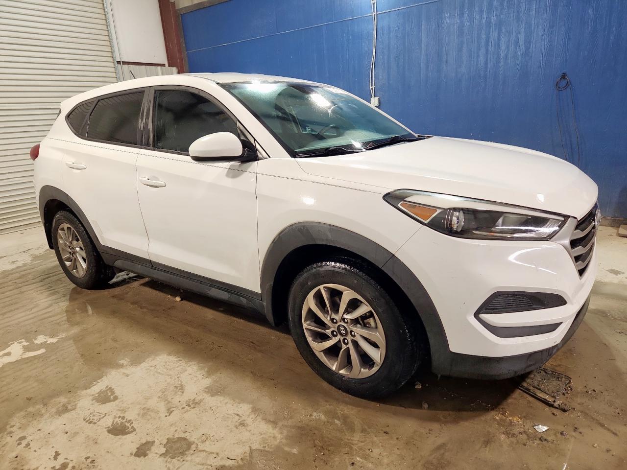 HYUNDAI TUCSON SE