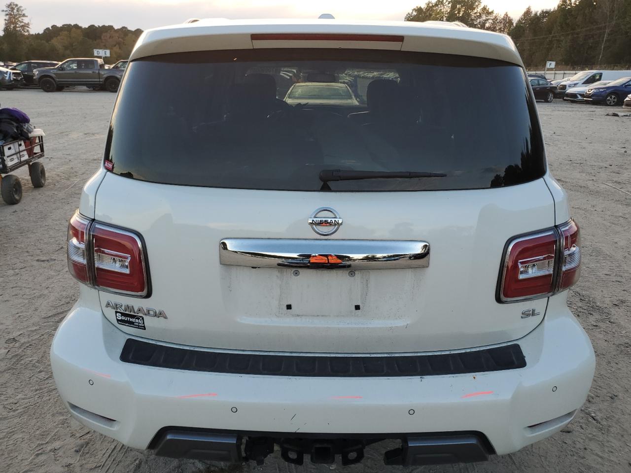 NISSAN ARMADA SV