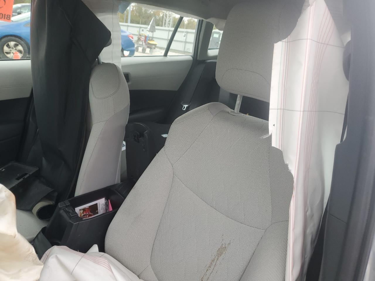 TOYOTA COROLLA CROSS L