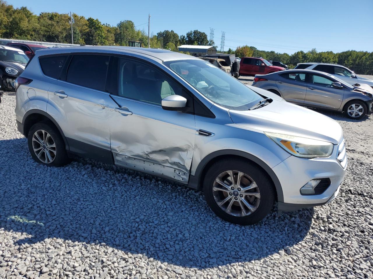 FORD ESCAPE SE
