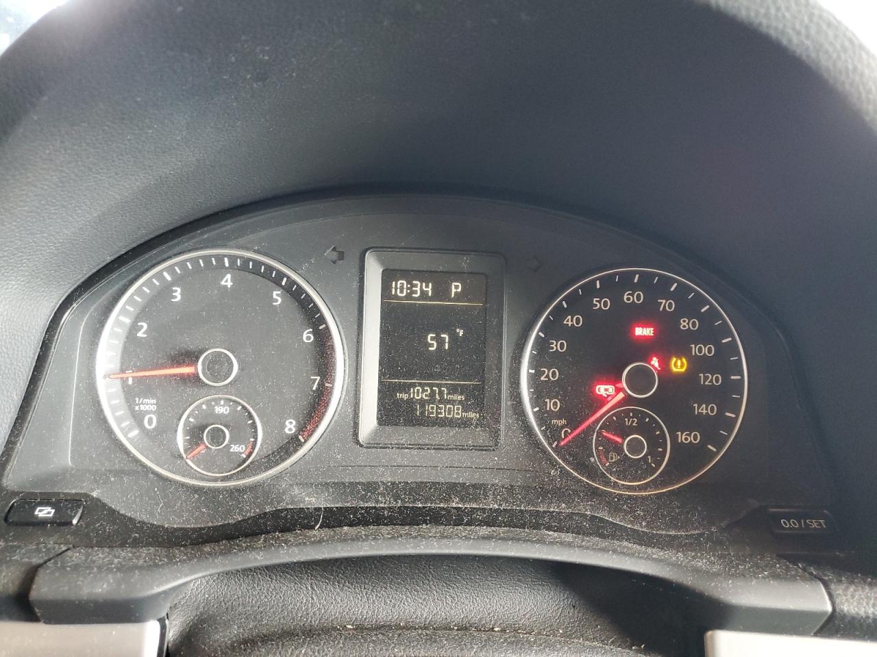 VOLKSWAGEN JETTA LIMITED