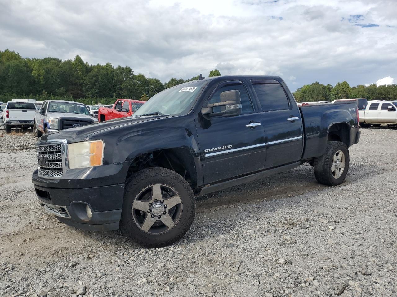 GMC SIERRA K2500 DENALI