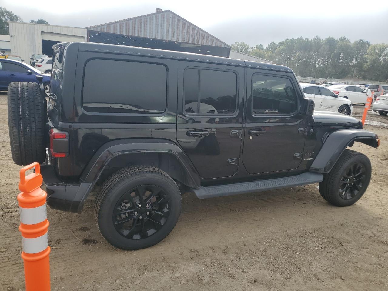 Lot #3311640246 2021 JEEP WRANGLER U
